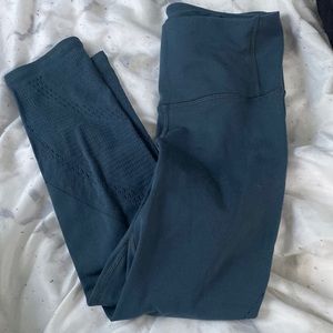 Lululemon crop leggings